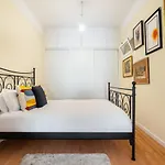 Whome | Alameda Patio Hideaway Apartament *