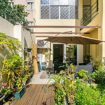 Whome | Alameda Patio Hideaway *